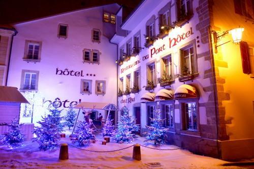 Hotel Du Port - Free Parking - Breakfast Included エスタヴァイエ・ル・ラック エクステリア 写真